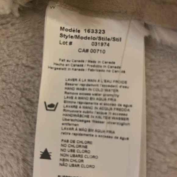 Joseph Ribkoff vest - Picture 5 of 6